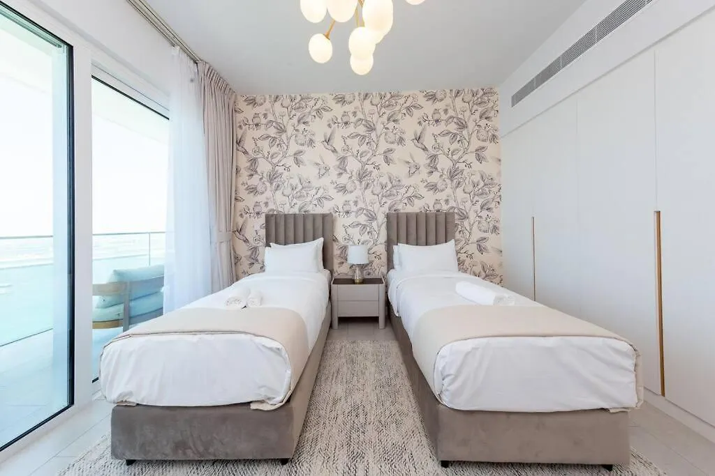 Fantastic And Rare 4Br+Maid'S In Jbr Walk Apartment Dubai