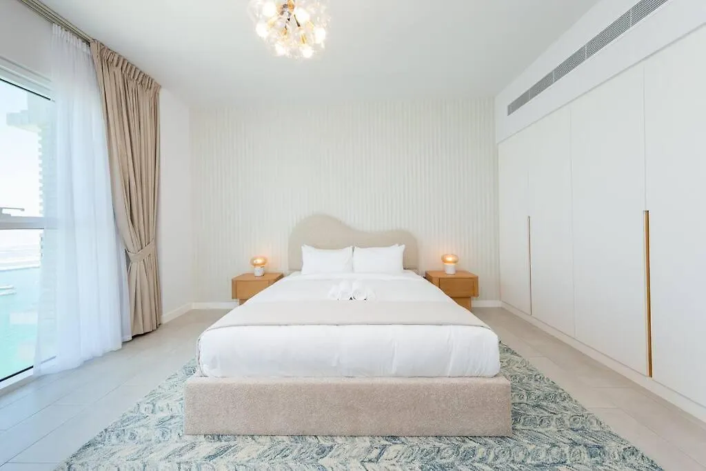 Fantastic And Rare 4Br+Maid'S In Jbr Walk Apartment Dubai 0*,